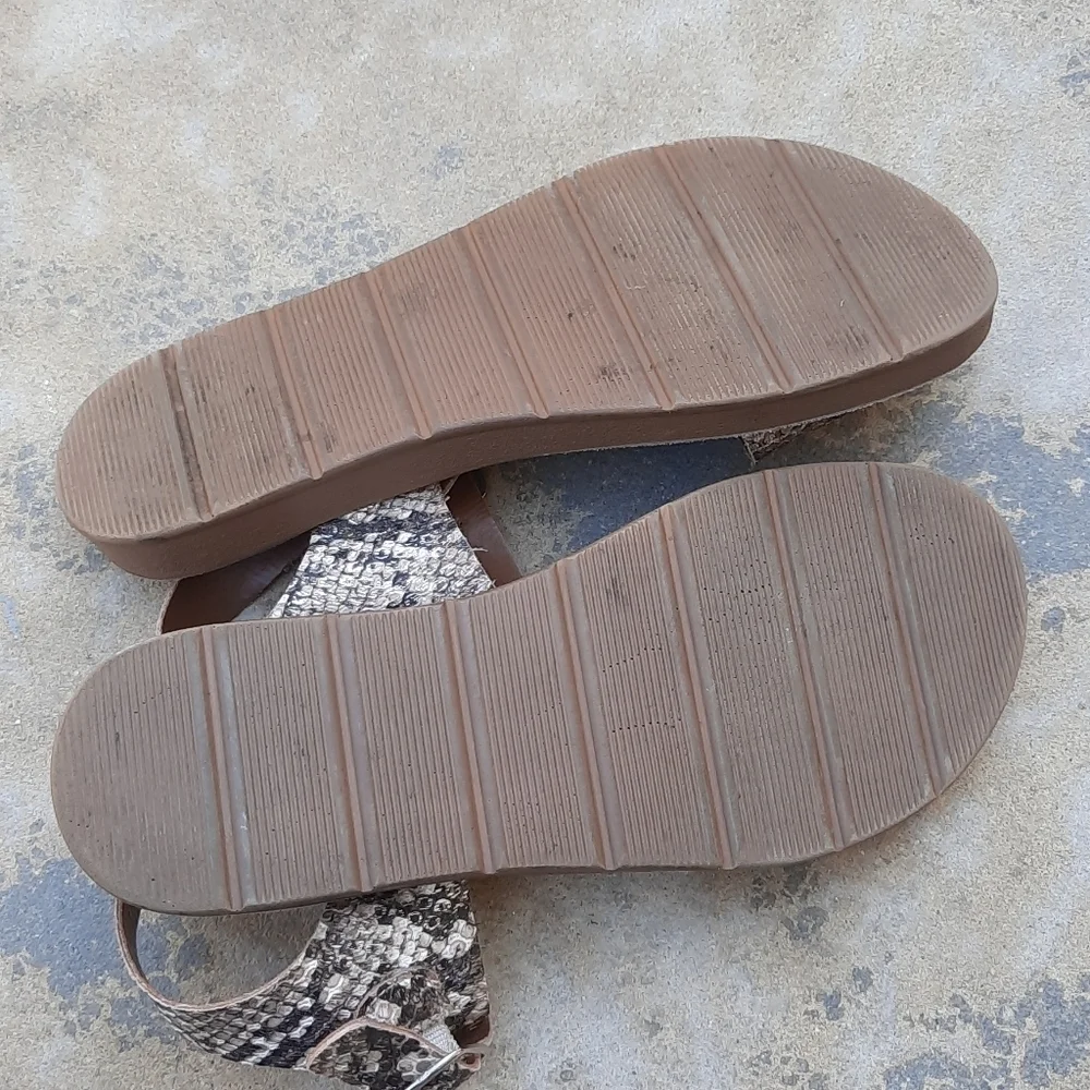 Steve Madden 3 snakeskin print sandals